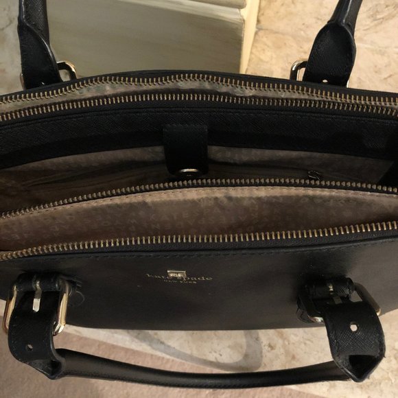 Kate Spade Purse - Picture 4 of 4